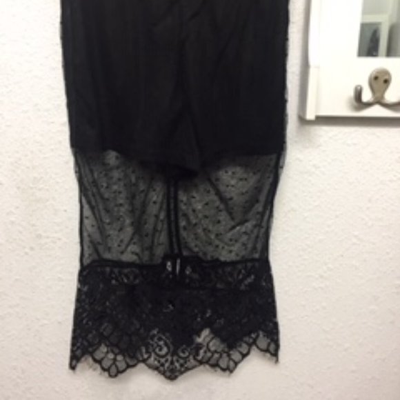 NWT Black lace skirt with shorts sheer polk… - Picture 5 of 6
